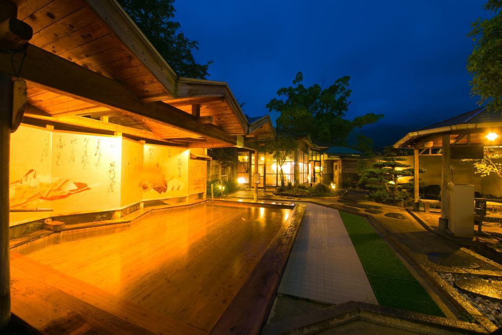 Hotel Nansuikaku à Miyawaka Extérieur photo