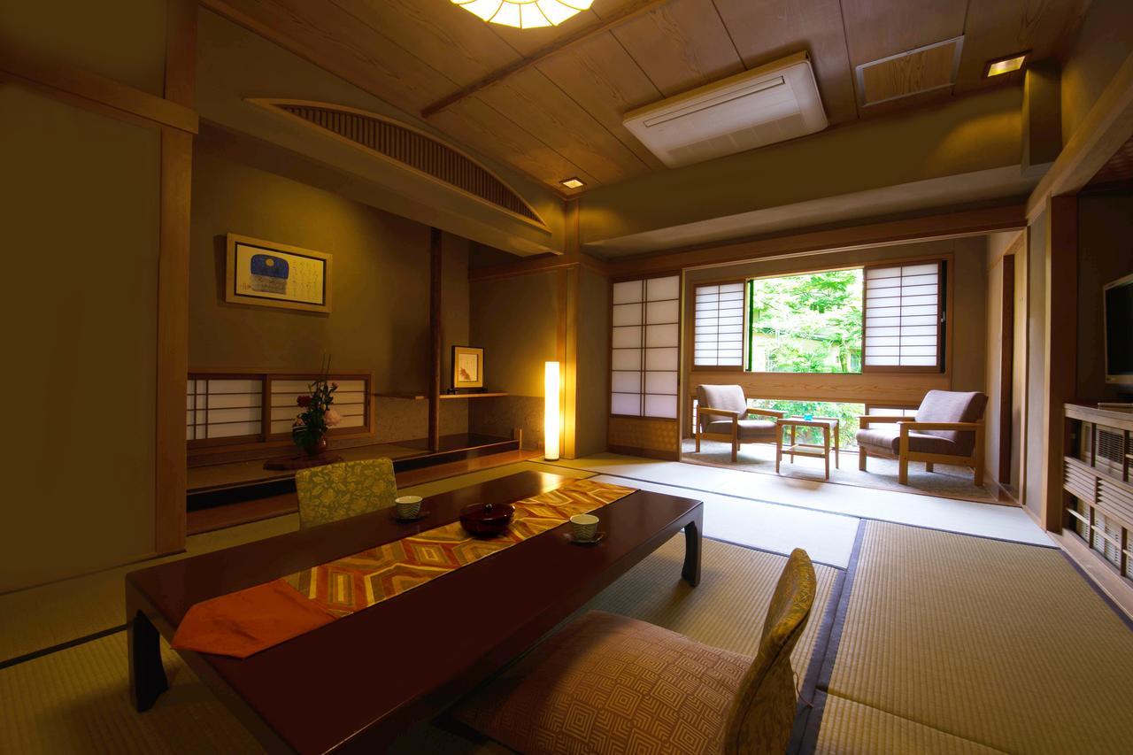 Hotel Nansuikaku à Miyawaka Extérieur photo