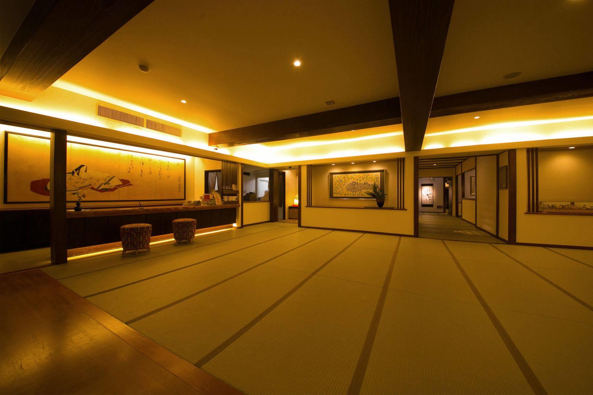 Hotel Nansuikaku à Miyawaka Extérieur photo