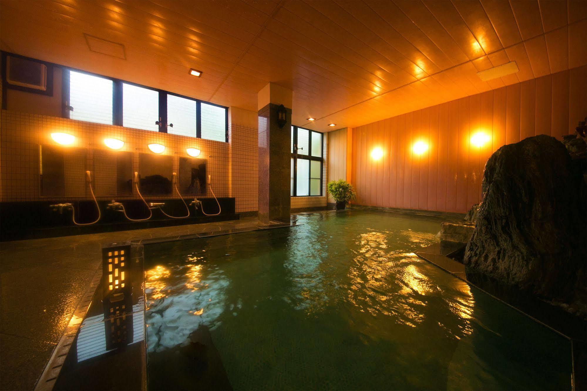 Hotel Nansuikaku à Miyawaka Extérieur photo